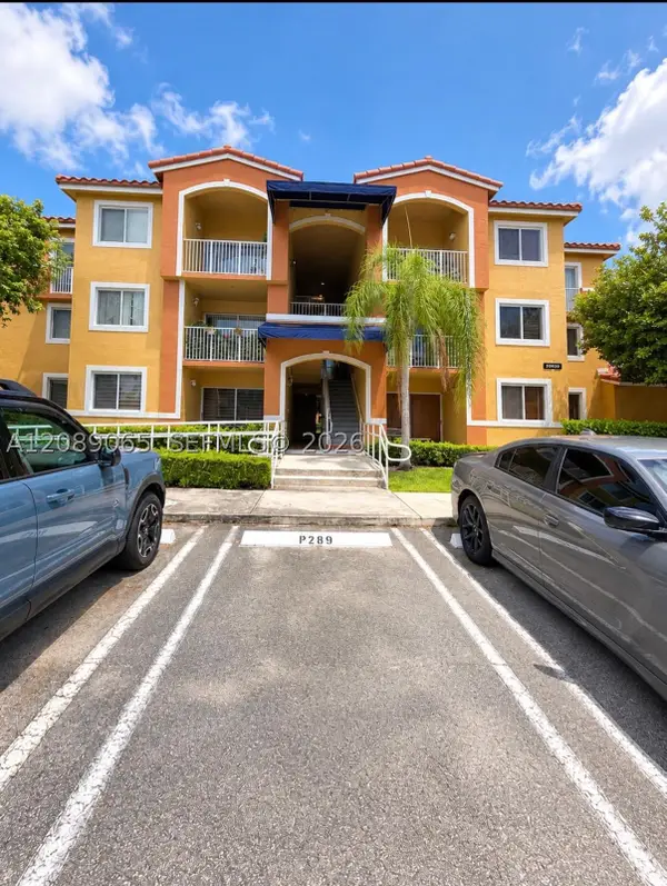 20930 SW 87th Ave #207, Cutler Bay, FL 33189