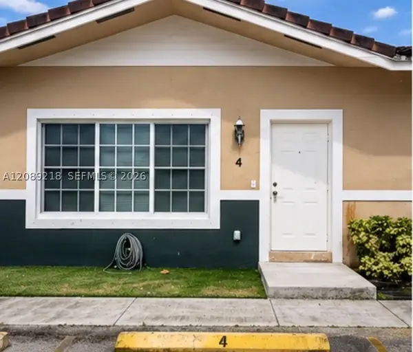 312 NE 3rd St #4, Hallandale Beach, FL 33009
