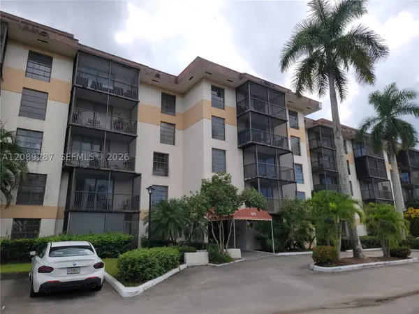 5570 NW 44th St #215A, Lauderhill, FL 33319