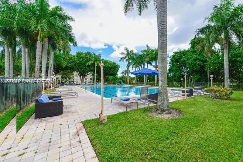 9350 Fontainebleau Blvd #209, Miami, FL 33172 - #1