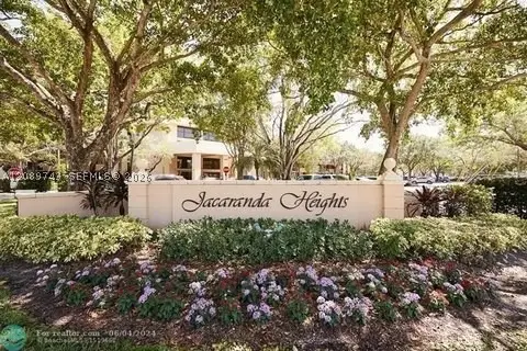 8592 W Sunrise Blvd #105, Plantation, FL 33322