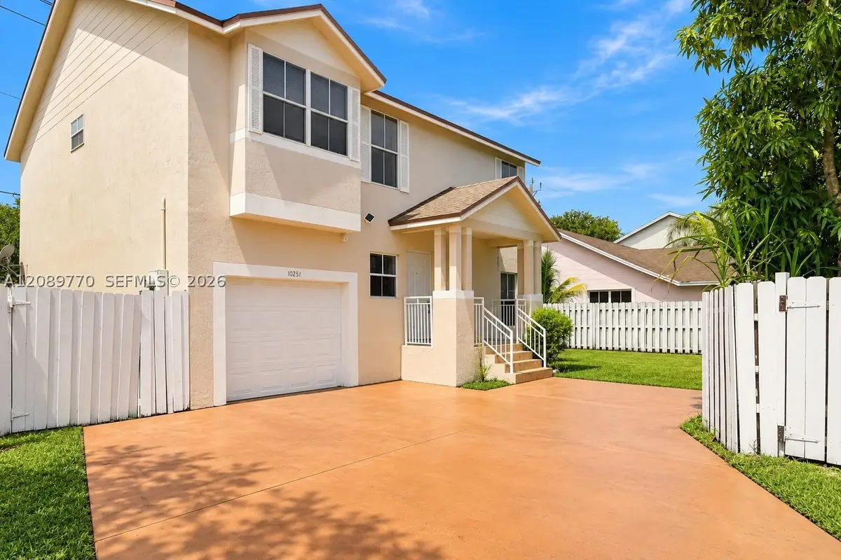 10251 NW 3rd St, Pembroke Pines, FL 33026 - #1
