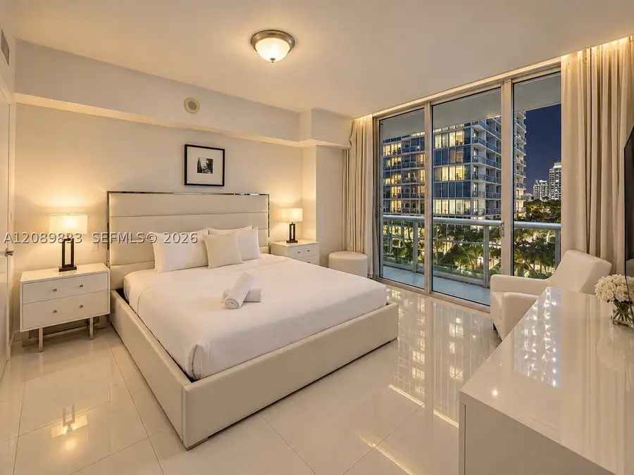 485 Brickell Avenue #1611, Miami, FL 33131 - #3