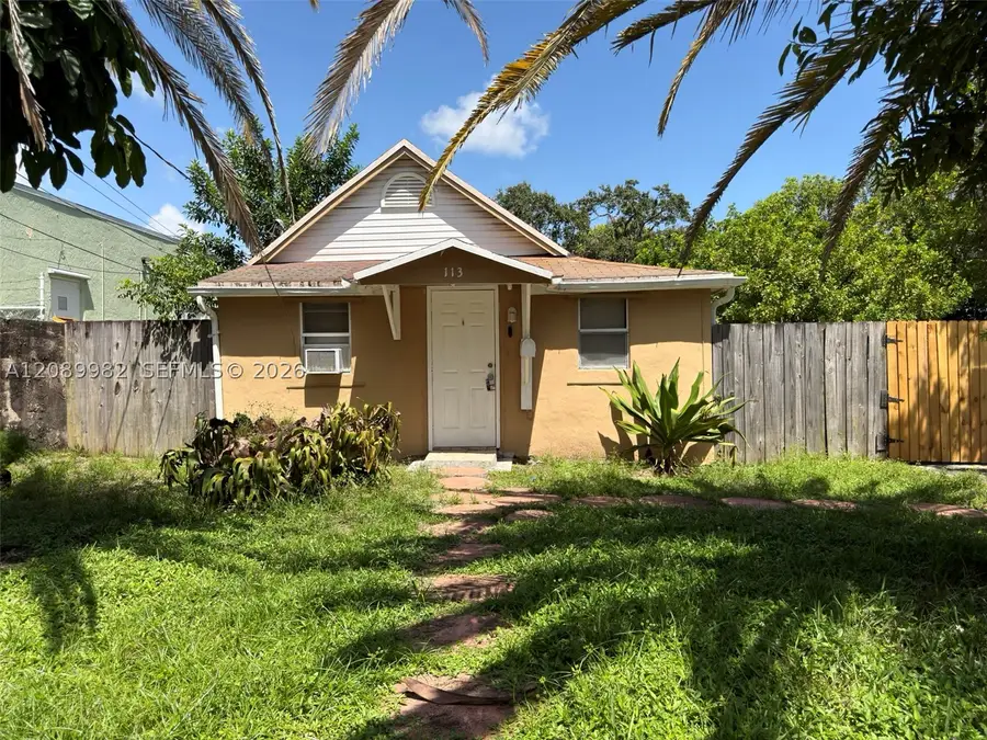 113 SE 4th St, Hallandale Beach, FL 33009 - #3