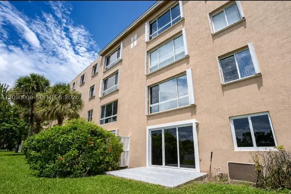 5810 Crystal Shores Dr #102, Boynton Beach, FL 33437