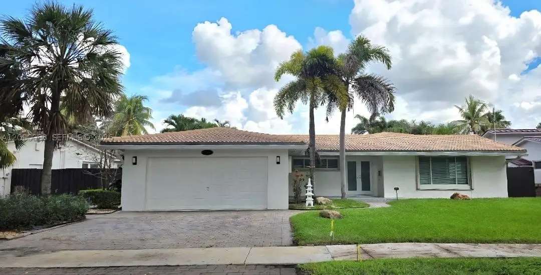 7311 Sabal Dr, Miami Lakes, FL 33014 - #1