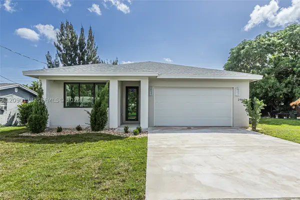 2960 NW 24th Ave, Oakland Park, FL 33311