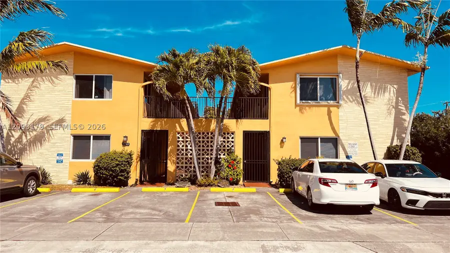 1733 Mayo St #11, Hollywood, FL 33020 - #2