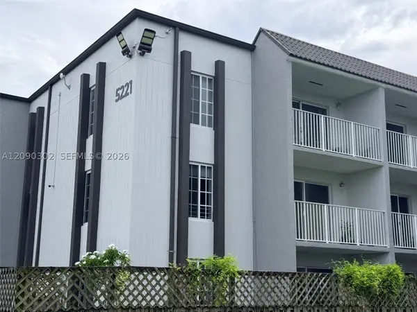 5221 Geneva Way #304, Doral, FL 33166