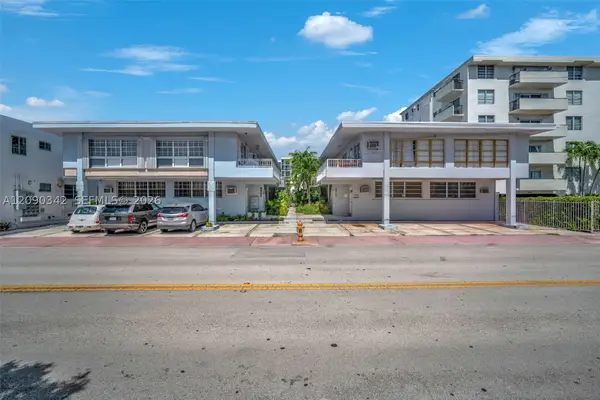 8010 Tatum Waterway Dr #5, Miami Beach, FL 33141