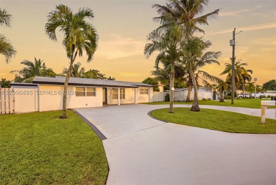 4540 SW 28th Ter, Dania Beach, FL 33312 - #2