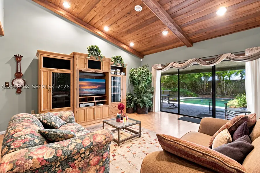 521 NW 78th Way, Plantation, FL 33324 - #2