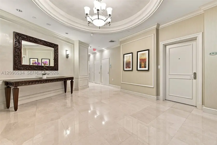 19900 E Country Club Dr #116, Aventura, FL 33180 - #2