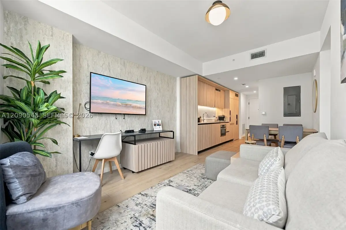 225 N Miami Ave #3105, Miami, FL 33128 - #1