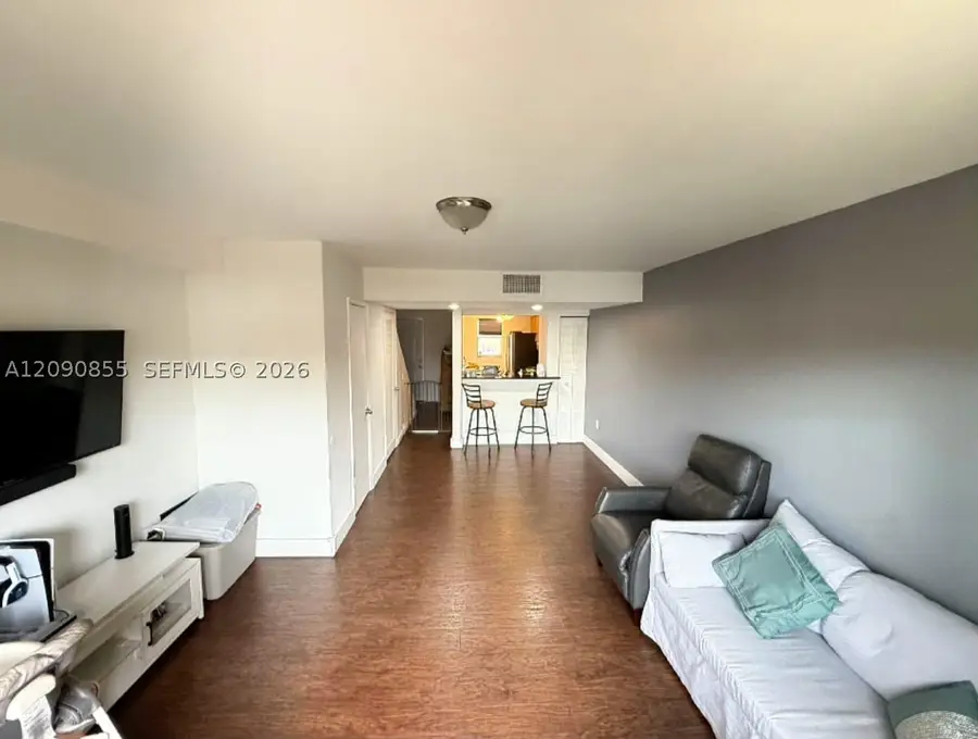 231 NW 109th Ave #209, Miami, FL 33172 - #3
