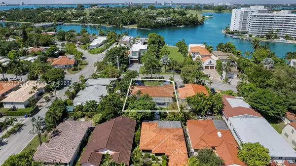 9217 Bay Dr, Surfside, FL 33154