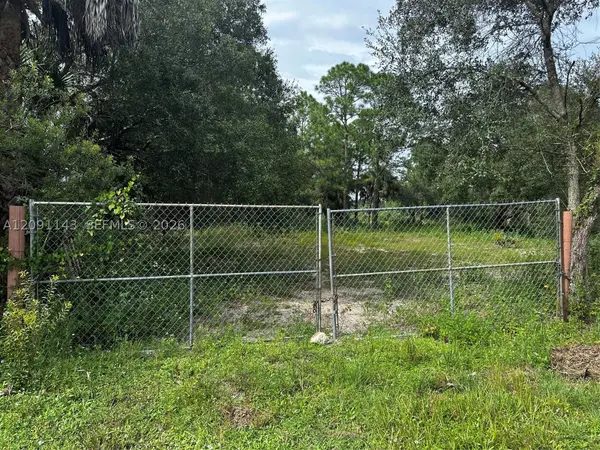123 Pine Lake Ave, Clewiston, FL 33440