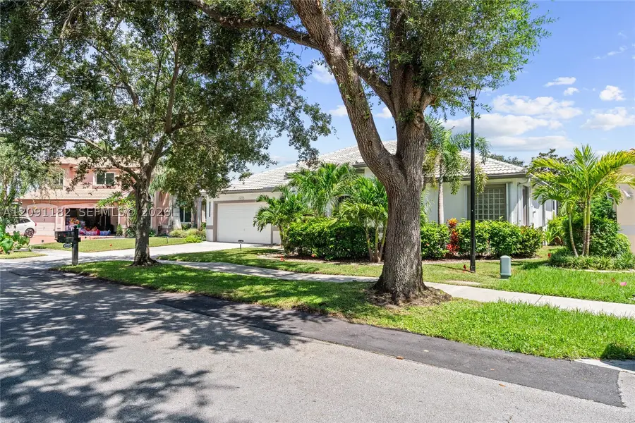 6420 Mallards Way, Coconut Creek, FL 33073 - #3