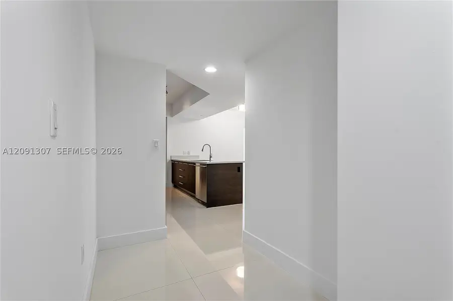 55 SE 6th St #3605, Miami, FL 33131 - #2
