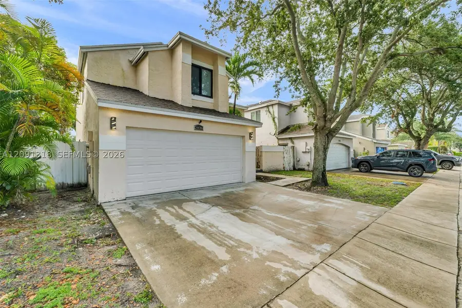 2836 W River Run Cir W, Miramar, FL 33025 - #3