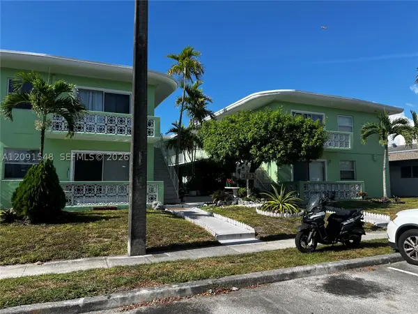 2072 NE 169th St #8, North Miami Beach, FL 33162