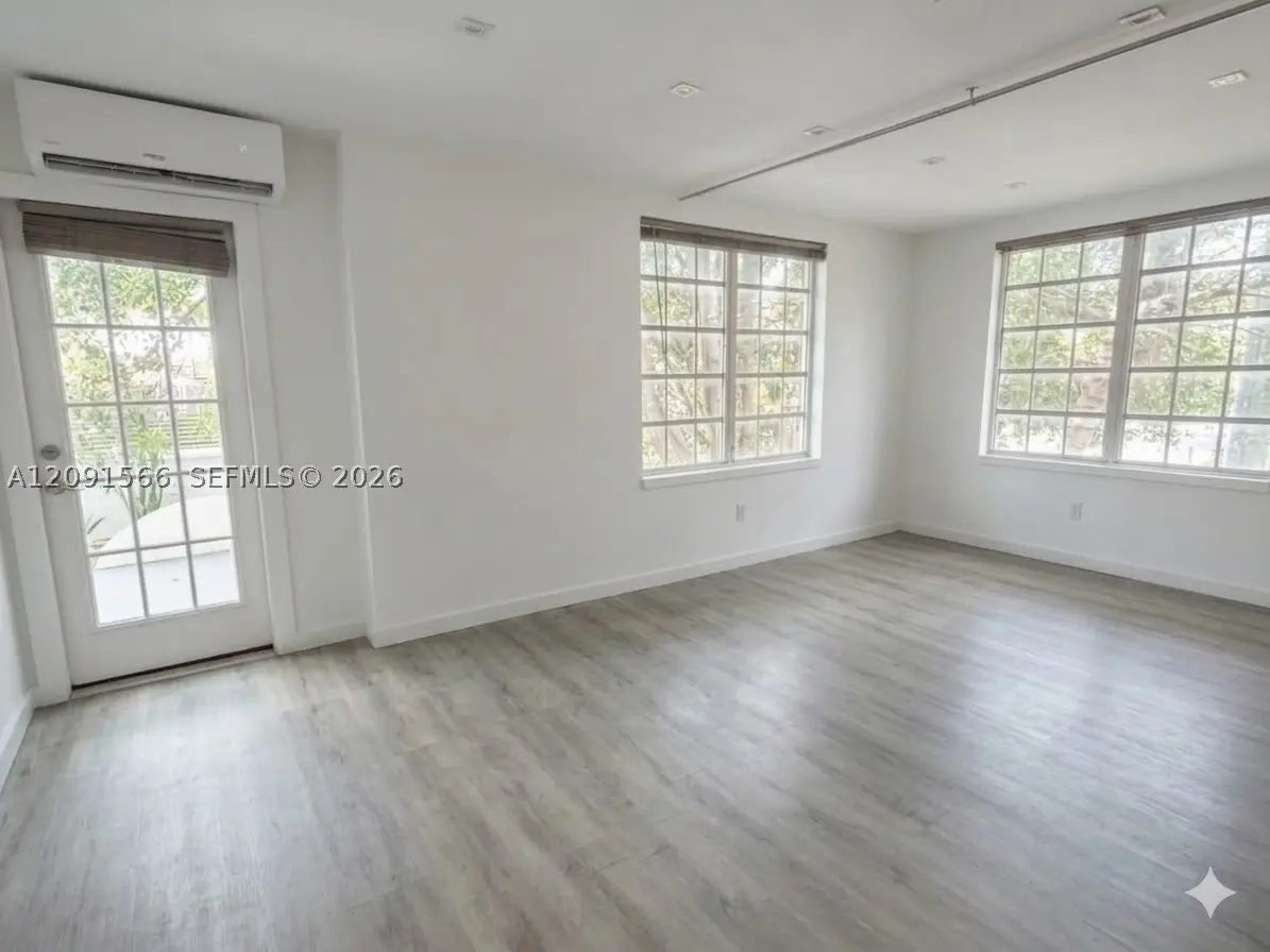 932 7th St #932D, Miami Beach, FL 33139 - #1