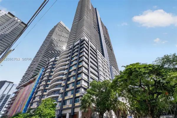 60 SW 13th St #3414, Miami, FL 33130