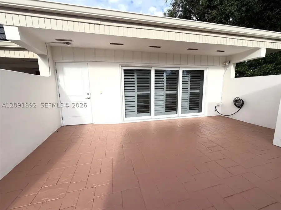 8104 SW 81st Pl, Miami, FL 33143 - #2