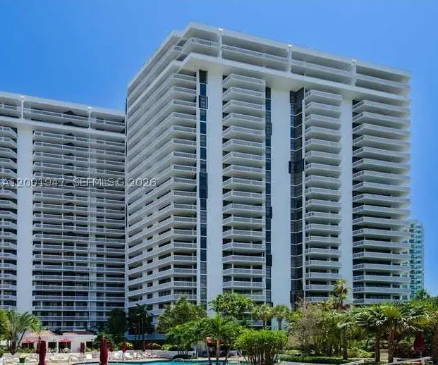 20281 E Country Club Dr #1105, Aventura, FL 33180 - #3