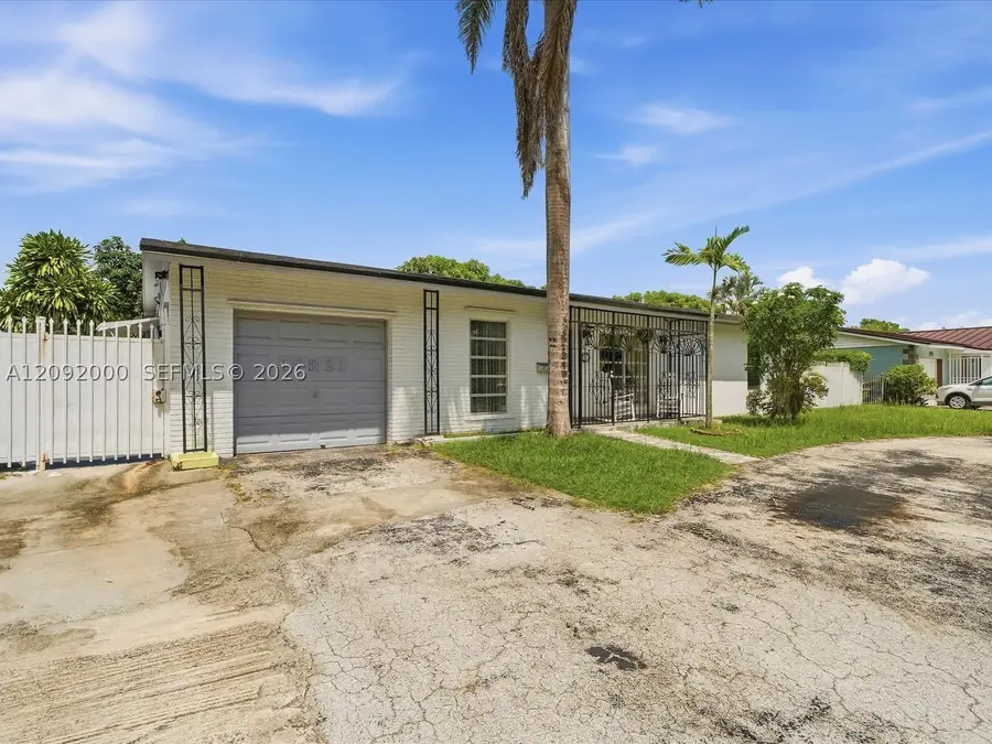 10321 Fairway Heights Blvd, Miami, FL 33157 - #2