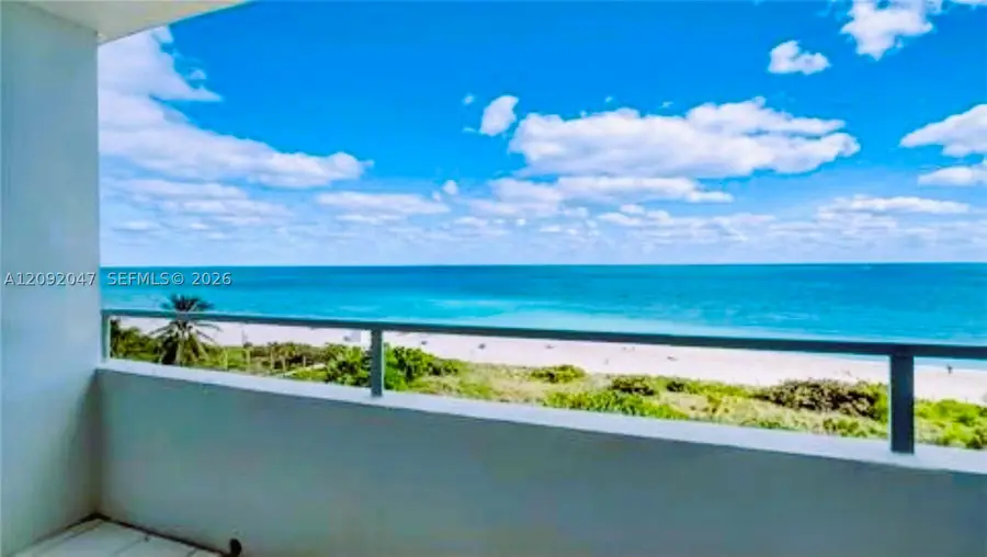 5555 Collins Ave #7P, Miami Beach, FL 33140 - #2