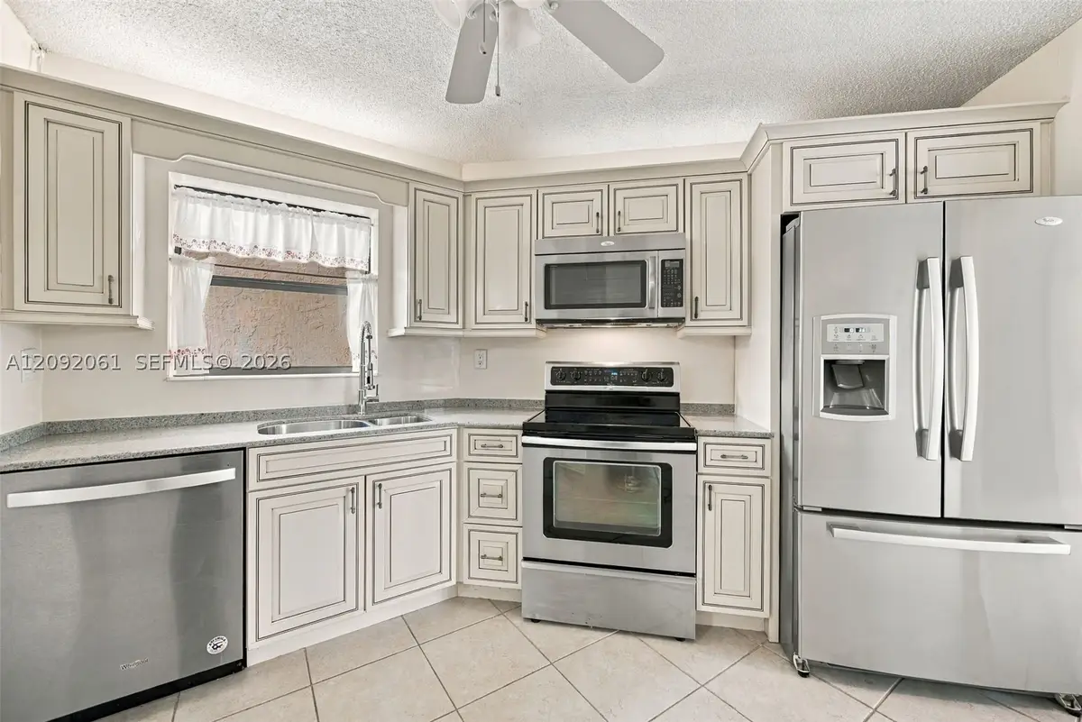 6555 W Broward Blvd #309, Plantation, FL 33317 - #1