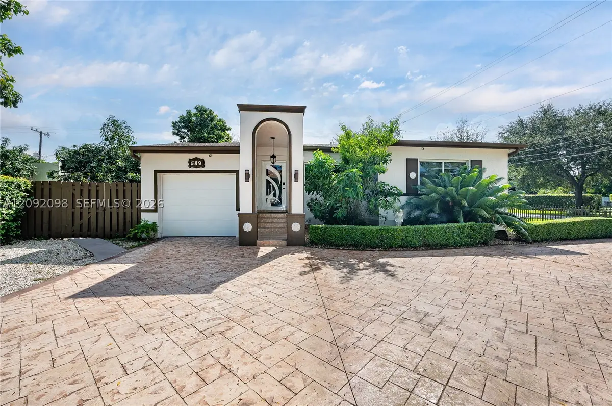 589 Miller Dr, Miami Springs, FL 33166 - #1
