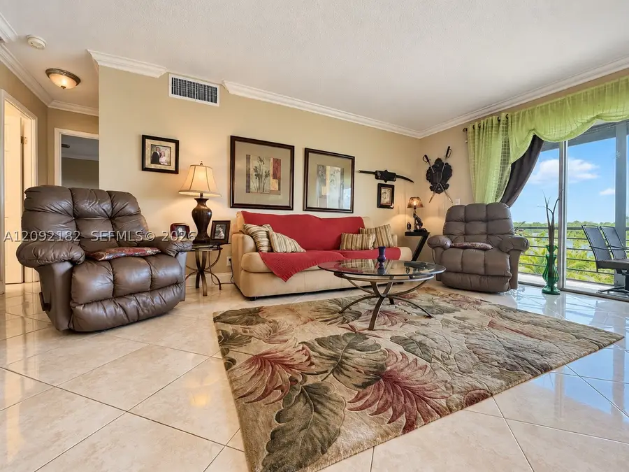 1000 NE 14th Ave #703, Hallandale Beach, FL 33009 - #2