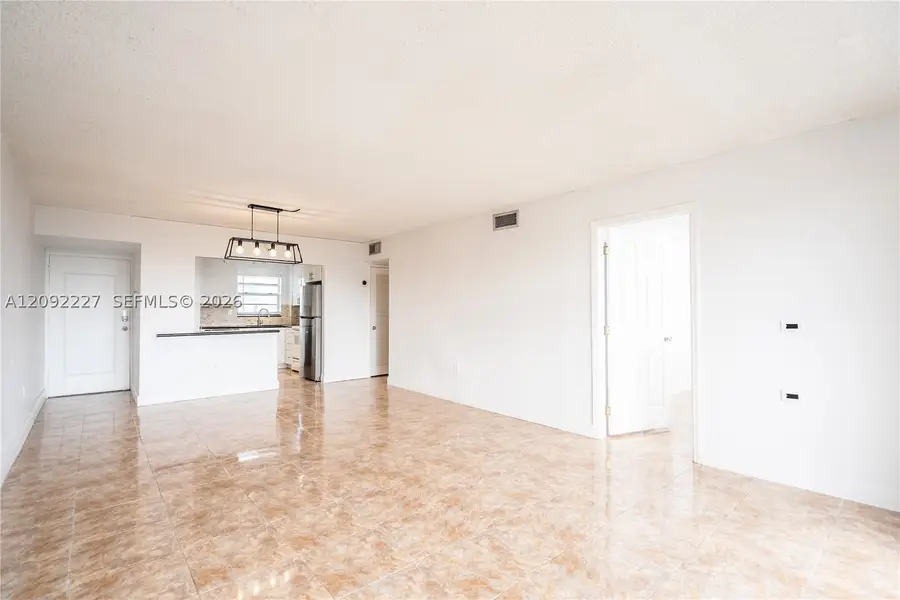 7850 Byron Ave #207, Miami Beach, FL 33141 - #2