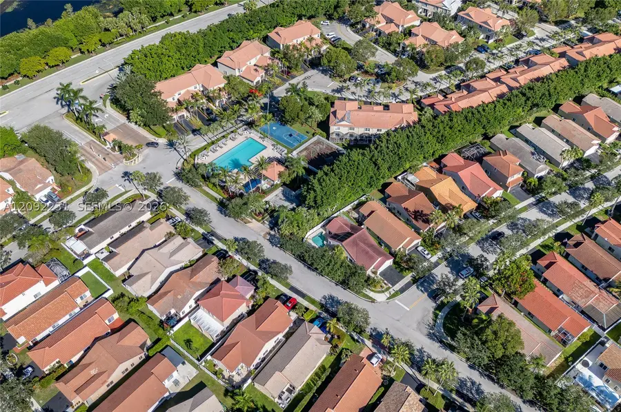 890 San Remo Dr, Weston, FL 33326 - #3
