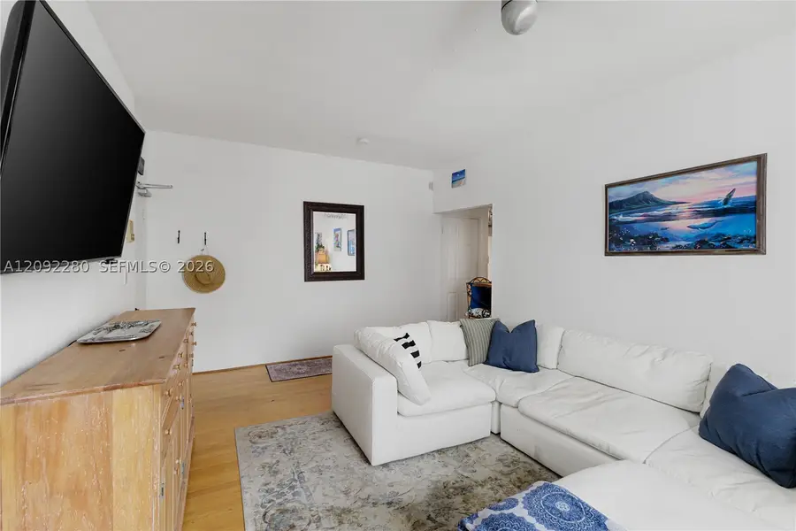 1005 Meridian Ave #8, Miami Beach, FL 33139 - #3
