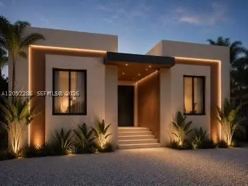 3075 NW 17th St, Miami, FL 33125