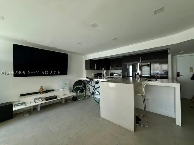 7135 Collins Ave #814, Miami Beach, FL 33141 - #2