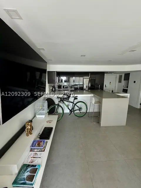 7135 Collins Ave #814, Miami Beach, FL 33141 - #3