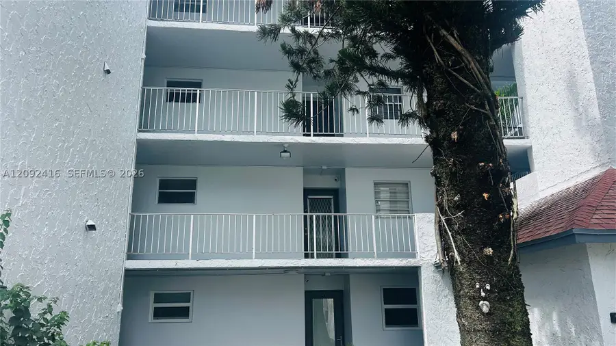 9410 Live Oak Pl #207, Davie, FL 33324 - #2