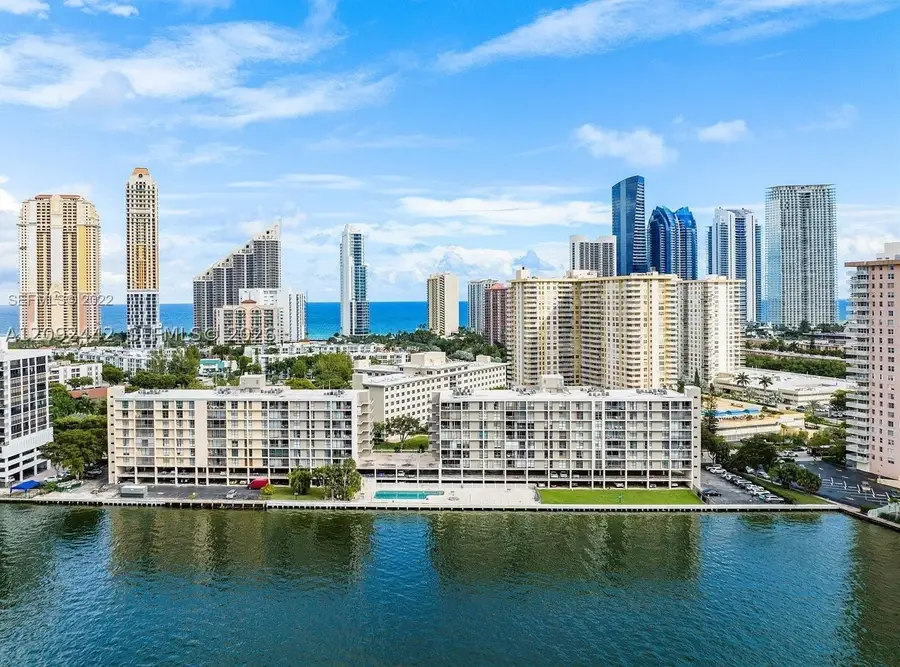 17600 N Bay Rd #N302, Sunny Isles Beach, FL 33160 - #3
