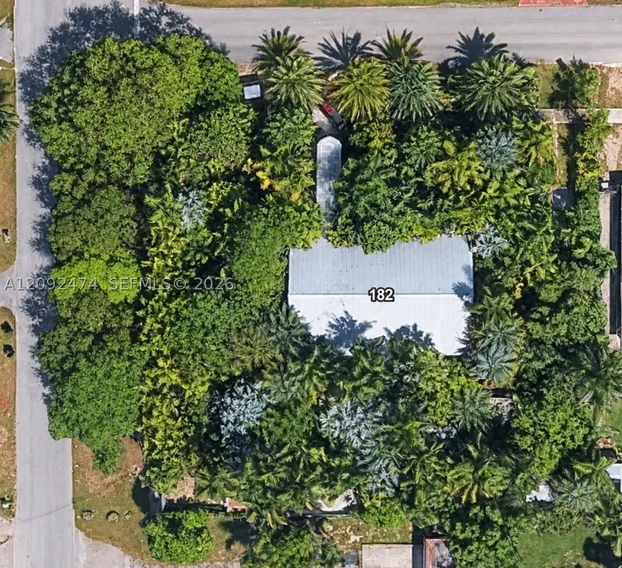 182 NW 16th St, Homestead, FL 33030 - #3