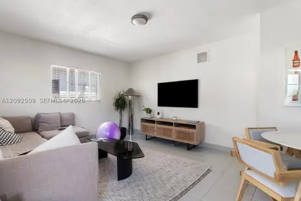 1050 7th St #1050-3, Miami Beach, FL 33139