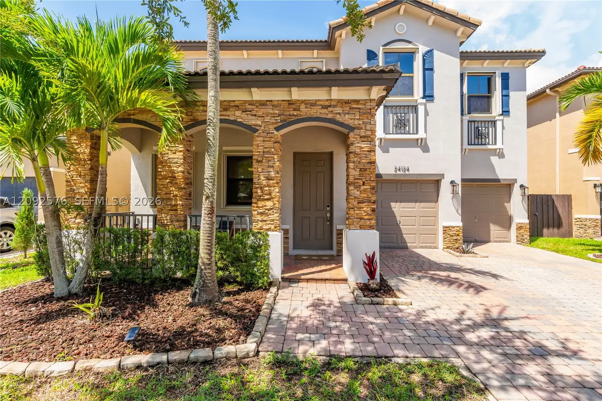 24124 SW 113th Path, Homestead, FL 33032 - #1