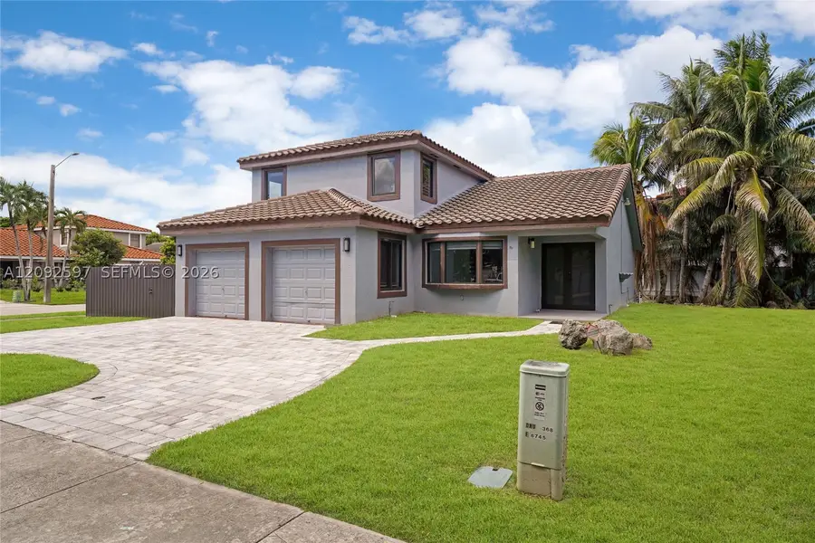 8745 NW 150th Ter, Miami Lakes, FL 33018 - #2