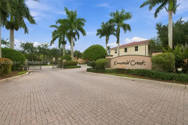 12436 NW Emerald Creek Mnr, Plantation, FL 33325