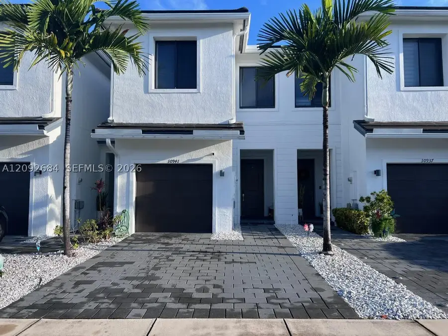 10941 SW 232nd Ter, Homestead, FL 33032 - #2