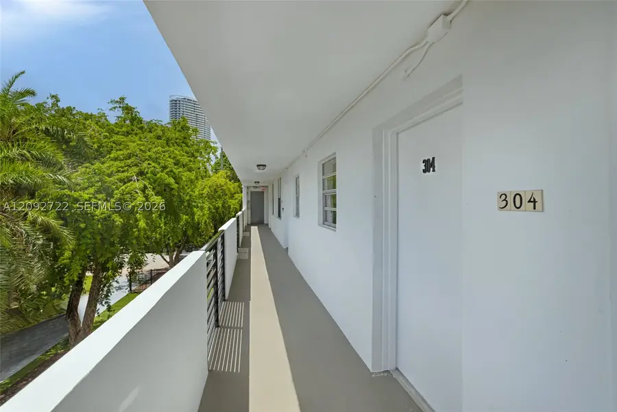 631 Jefferson Ave #304, Miami Beach, FL 33139 - #2