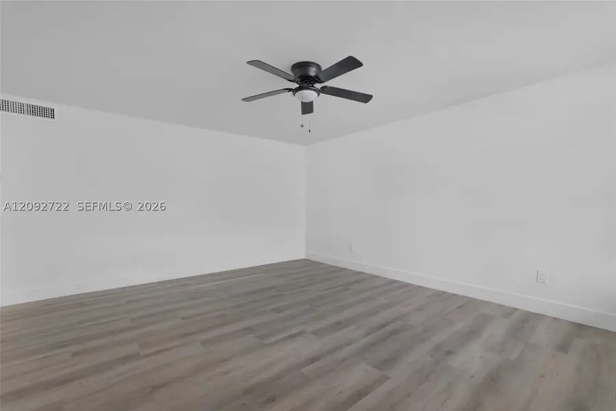 631 Jefferson Ave #304, Miami Beach, FL 33139 - #3